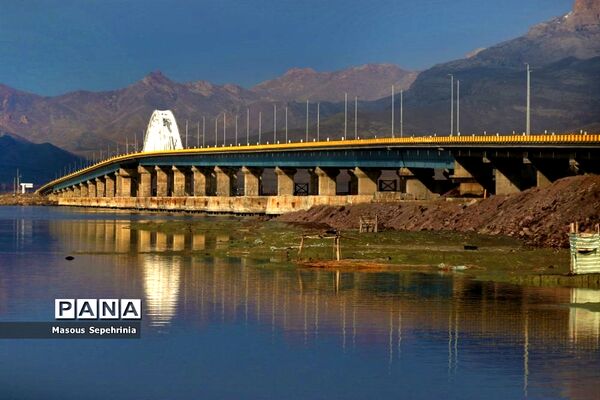 پر آب شدن دریاچه ارومیه در سال98