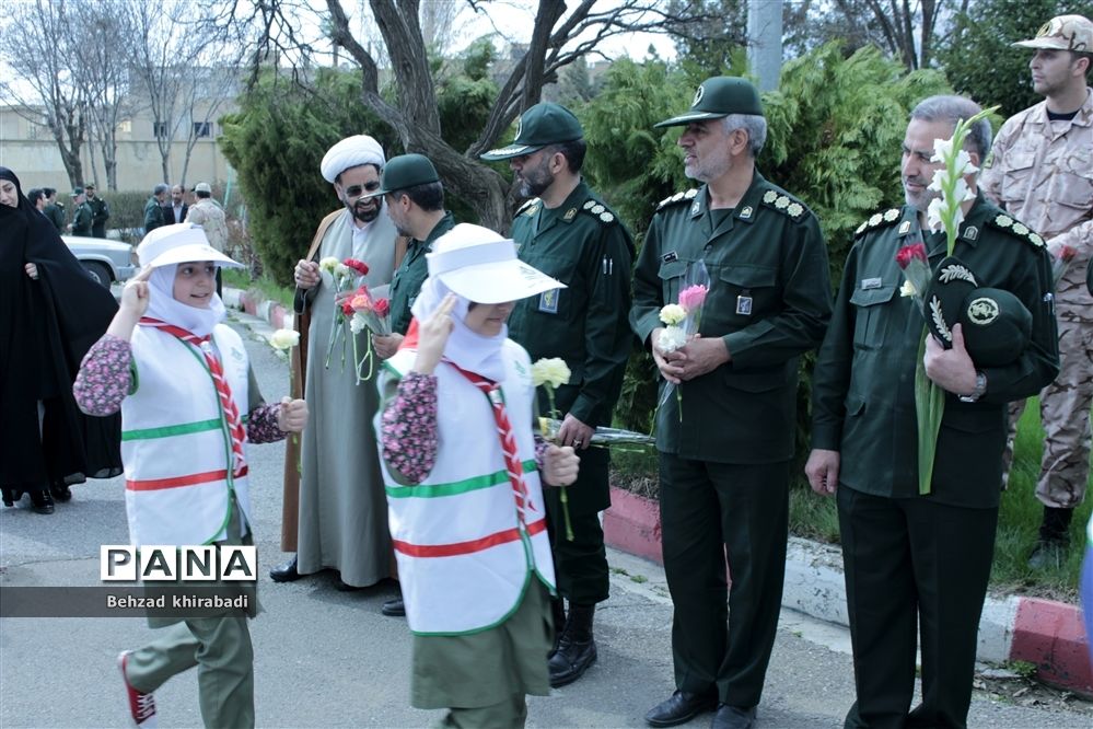 گرامیداشت روز پاسدار در کردستان