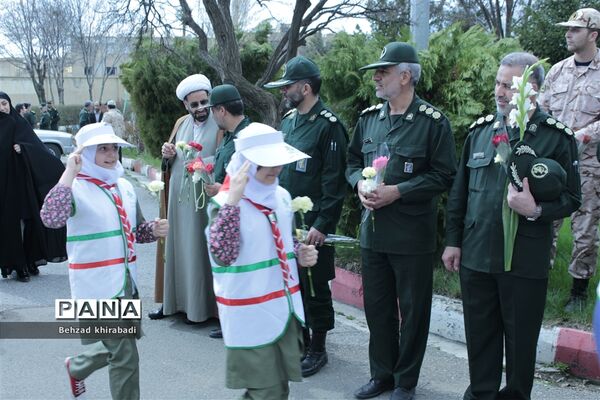 گرامیداشت روز پاسدار در کردستان