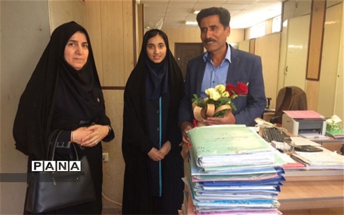 گرامیداشت روز جانباز در دبیرستان فرزانگان دوره اول