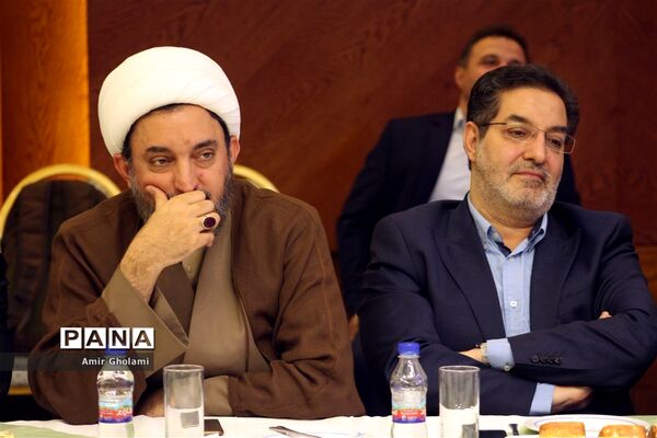 نشست هم‌اندیشی داوران و کمیته‌های فنی مسابقات بین المللی قرآن کریم
