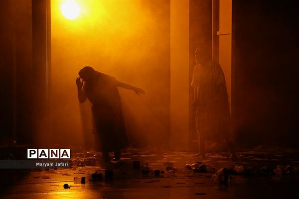 اجرای نمایش «سقراط»