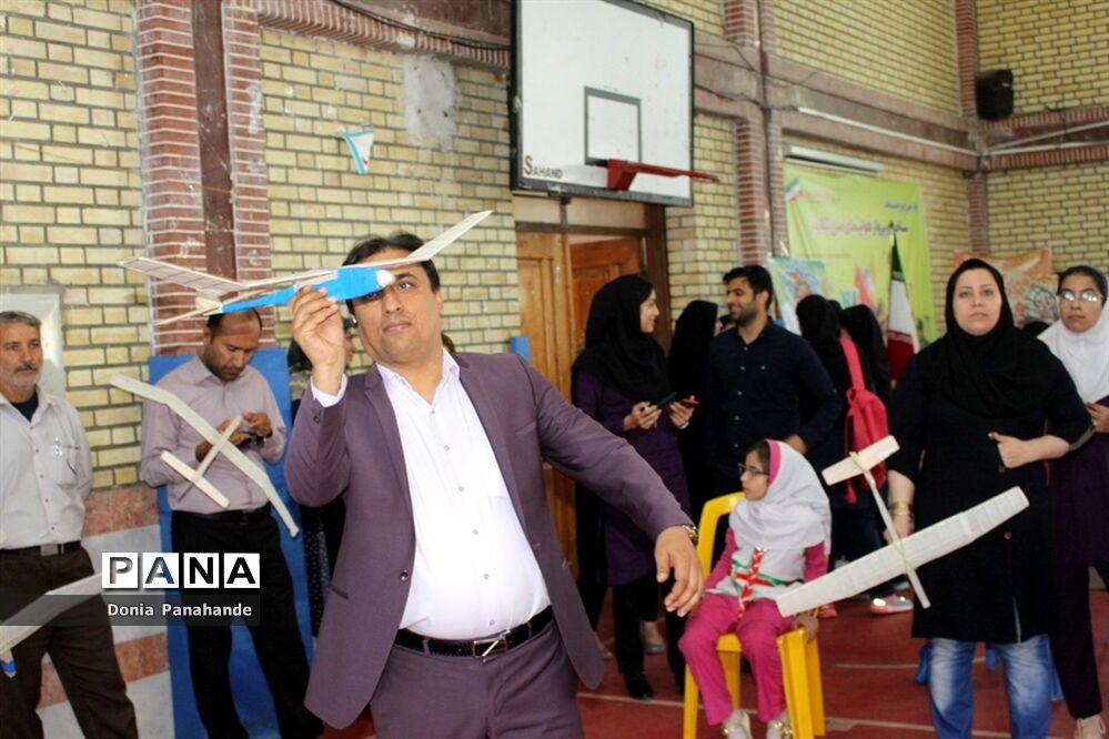 مسابقات گلایدر  اولیای دانش آموزان دختر  شهرستان بوشهر-3