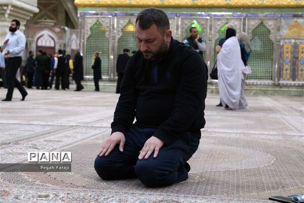تجدید میثاق شرکت کنندگان مسابقات بین المللی قرآن کریم با آرمان های امام خمینی (ره)