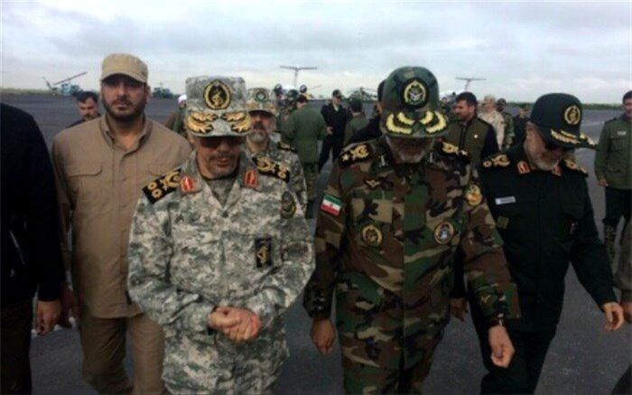 حضور سرلشکر باقری در منطقه سیل‌زده پل‌دختر