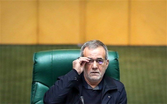 پزشکیان: مجلس و دولت به تنهایی نمی‌توانند کار موثری برای سیل‌زدگان انجام دهند