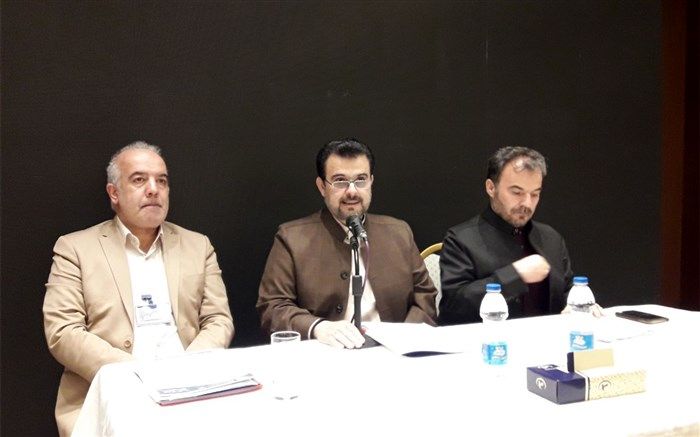 جلسه آشنایی و توجیهی دانش‌آموزان شرکت‌کننده در ششمین دوره مسابقات بین‌المللی قرآن‌کریم