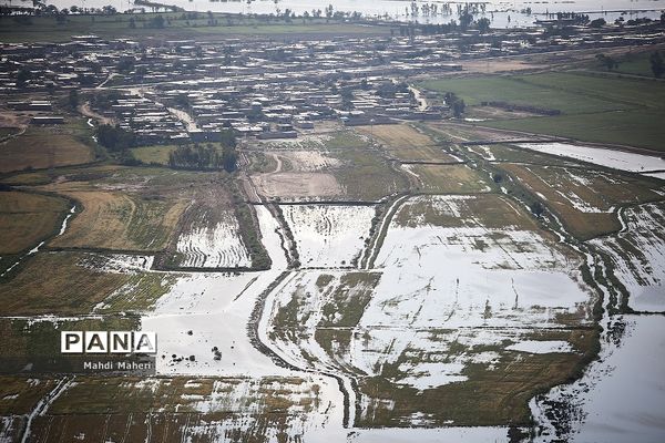 بازدید وزیر آموزش و پرورش از مناطق سیل‌زده استان خوزستان