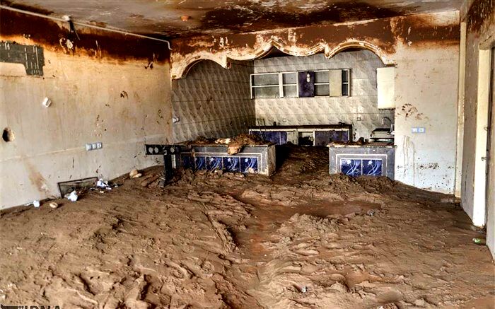 ارسال چهارمین محموله از کمک های مردمی گیلان به مناطق سیل زده