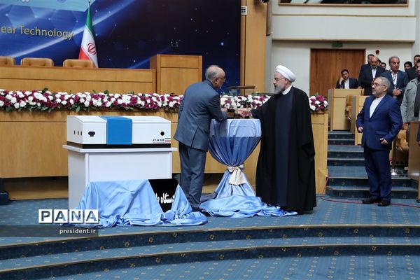 رئیس جمهوری در مراسم سالروز ملی فناوری هسته‌ای