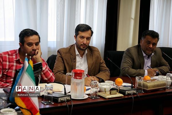 جلسه شورای هماهنگی تشکل های دانش آموزی