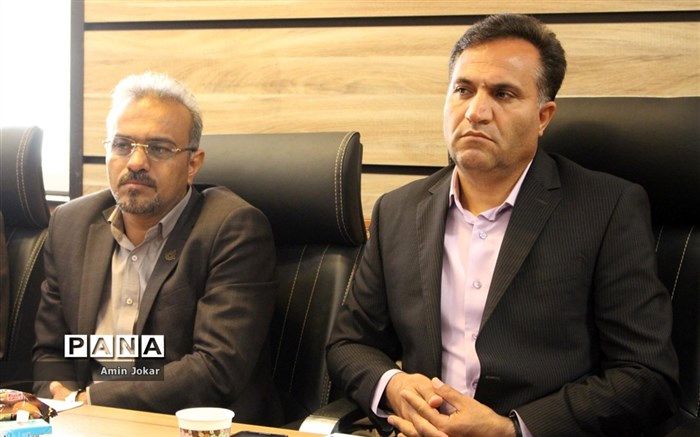 نماینده دادگستری فارس: رسالت رانندگان سرویس مدارس نسبت به دانش‌آموزان، برابر با نقش یک معلم است