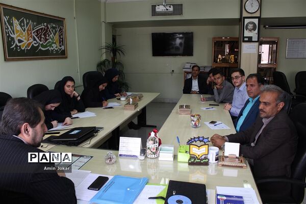 اعزام نمایندگان مجلس دانش‌آموزی فارس به دومین نشست قطبی نمایندگان در کرمان