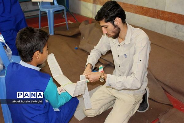 مسابقات گلایدر اولیای دانش‌آموزان پسر شهرستان بوشهر