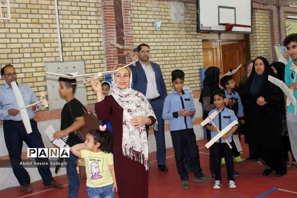 مسابقات گلایدر اولیای دانش‌آموزان پسر شهرستان بوشهر