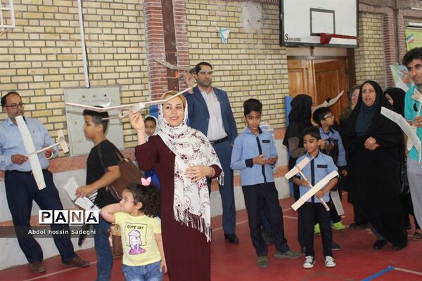 مسابقات گلایدر اولیای دانش‌آموزان پسر شهرستان بوشهر