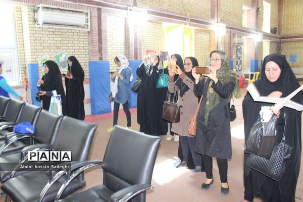 مسابقات گلایدر اولیای دانش‌آموزان پسر شهرستان بوشهر