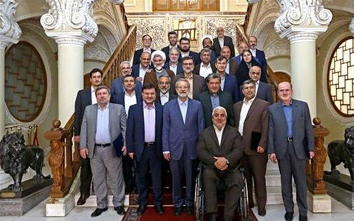 وحدتی که به واسطه رفتار آمریکا علیه سپاه ایجاد شد باید حفظ شود