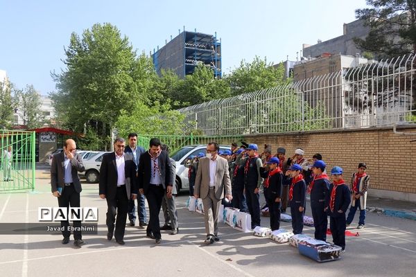 آیین نواختن زنگ مهربانی