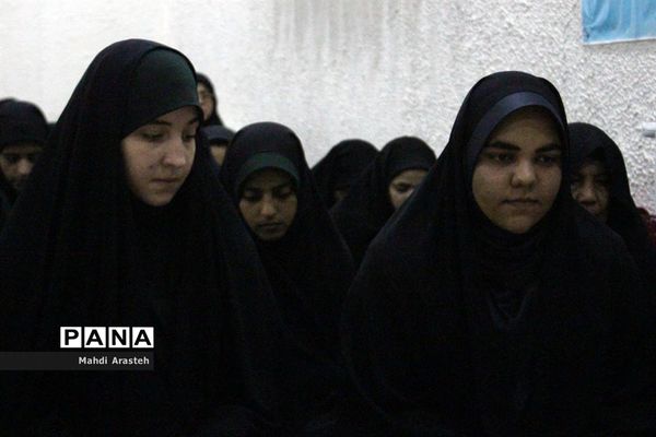 دیدار جوانان سرزمین خورشید با نماینده ولی فقیه در خراسان جنوبی