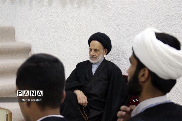 دیدار جوانان سرزمین خورشید با نماینده ولی فقیه در خراسان جنوبی
