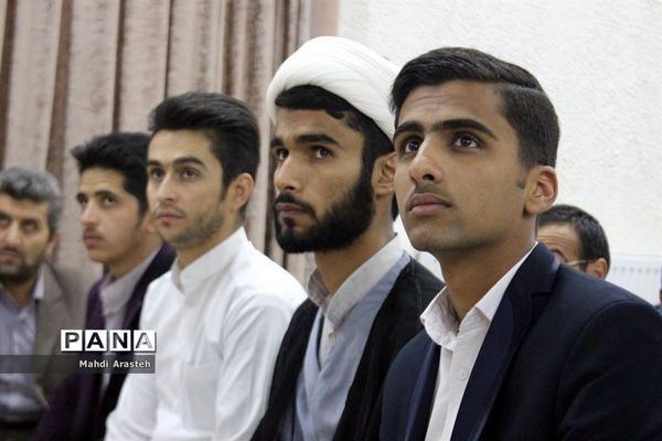 دیدار جوانان سرزمین خورشید با نماینده ولی فقیه در خراسان جنوبی