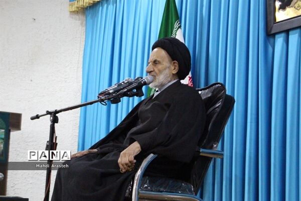 دیدار جوانان سرزمین خورشید با نماینده ولی فقیه در خراسان جنوبی