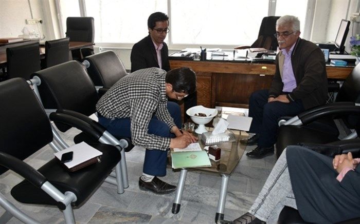 دو تفاهم نامه به ارزش 12میلیارد ریال با دو خیر بومی برای احداث فضای آموزشی  در دیواندره منعقد شد