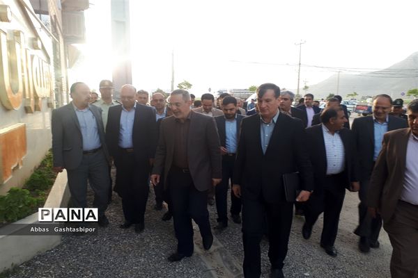 سفر وزیر آموزش و پرورش به منطقه درودزن در فارس