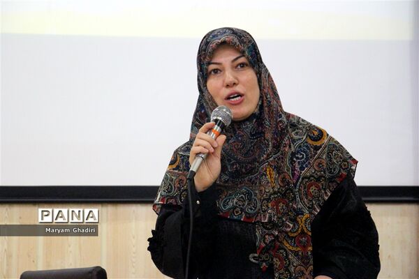 همایش دانش‌آموز خلاق در ساری