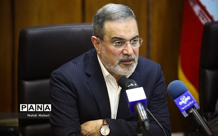 وزیر آموزش و پرورش خبر داد: تهیه آئین‌نامه تشکیل فوری کلاس‌های درس در زمان بحران با تاکید رییس جمهوری