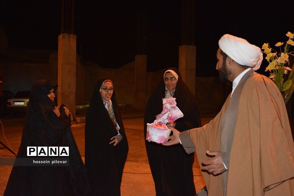 برپایی جشن میلاد در هیات صاحب الزمانی شهرستان خوسف
