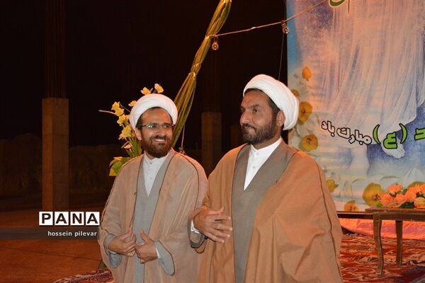 برپایی جشن میلاد در هیات صاحب الزمانی شهرستان خوسف