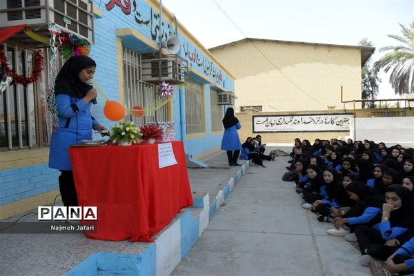 جشن نیمه شعبان در آموزشگاه شهید انصاری زرین دشت