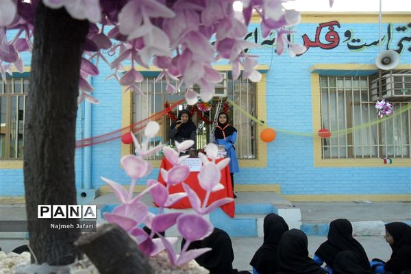جشن نیمه شعبان در آموزشگاه شهید انصاری زرین دشت