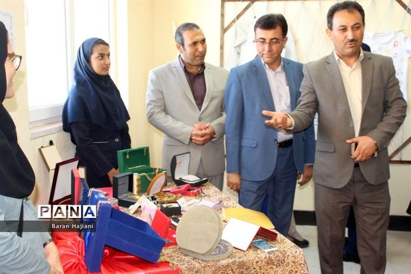 نمایشگاه هفته مشاغل در بوشهر