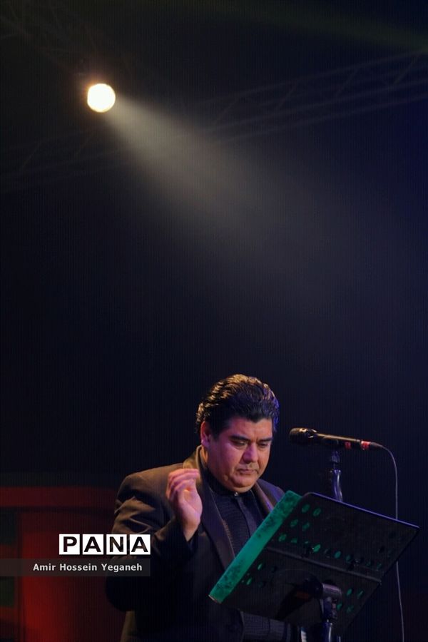 کنسرت خیریه سالار عقیلی در جزیره کیش