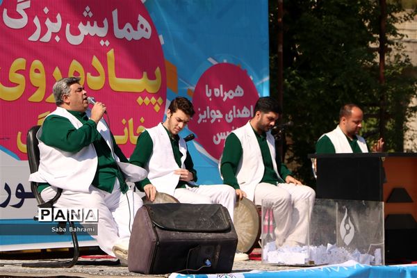 همایش پیاده‌روی خانوادگی به سوی ظهور در شهرقدس