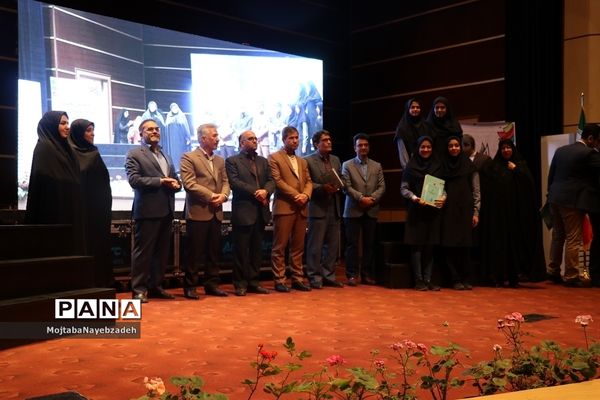 اختتامیه مسابقات فرهنگی و هنری دانش آموزان دختر خراسان رضوی در مشهد