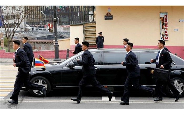 دایملر بنز: نمی‌دانیم کیم‌جونگ‌اون خودروهای لوکس ما را از کجا آورده است