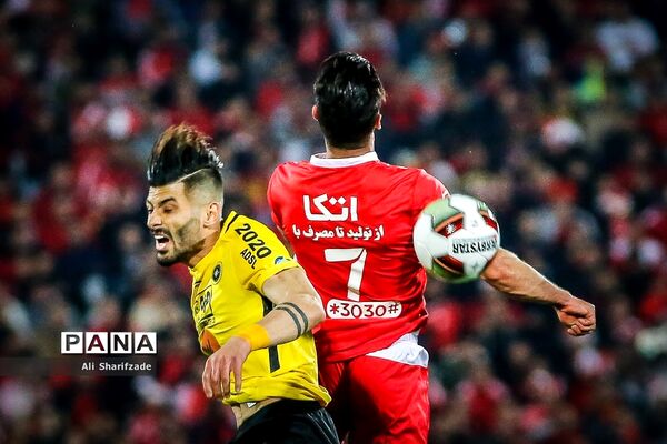دیدارتیم‌های پرسپولیس و سپاهان