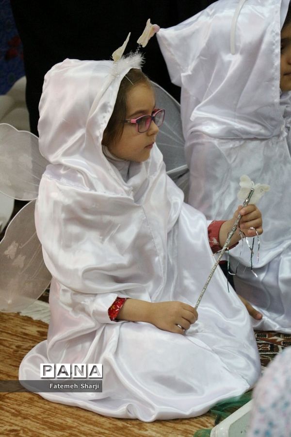 محفل انس با قرآن وجشنواره سازه‌های خلاق ویژه نو آموزان ومربیان پیش دبستانی در امیدیه