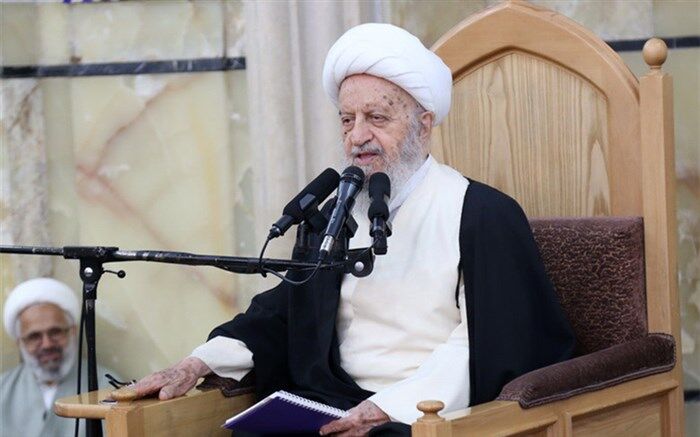 آیت الله مکارم اعدام 37 فعال مذهبی در عربستان را محکوم کرد
