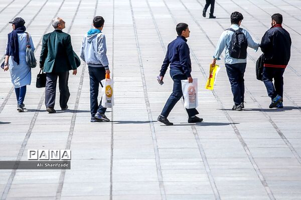 سی و دومین نمایشگاه بین الملی کتاب