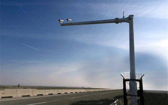 نصب پایه‌های ۱۸ دوربین در بلوار آیت‌الله بروجردی قم