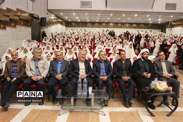 مراسم جشن عبادت دانش آموزان دختر مدارس ابتدایی شهرستان محلات