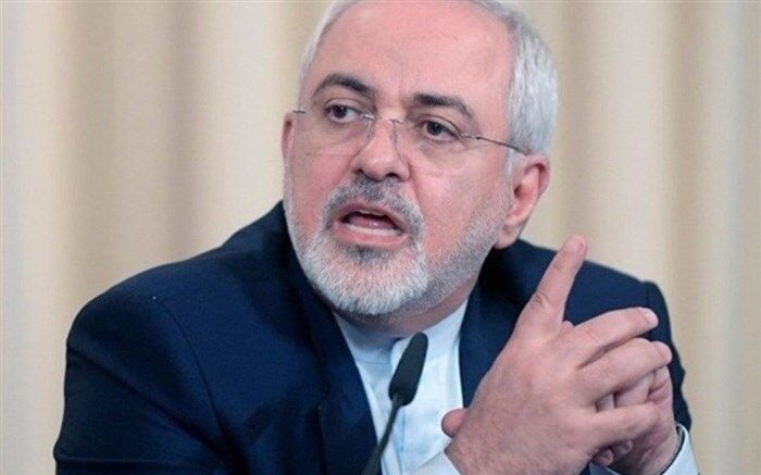 ظریف: بولتون و ' تیم بی' مردم ایران را آماج تروریسم اقتصادی قرار داده اند