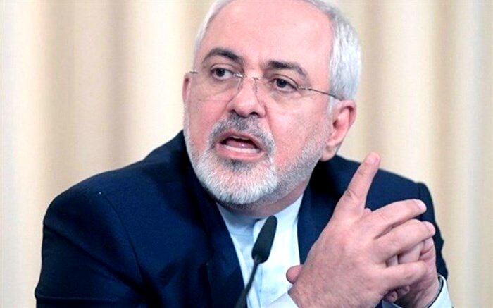 ظریف: بولتون و ' تیم بی' مردم ایران را آماج تروریسم اقتصادی قرار داده اند