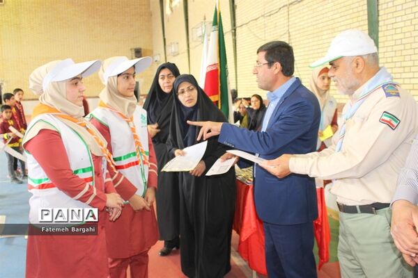 مسابقه گلایدر دانش‌آموزان اداره آموزش و پرورش شبانکاره
