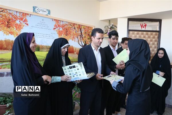 مراسم تقدیر از مجمع شورای دانش آموزی در شهرقدس